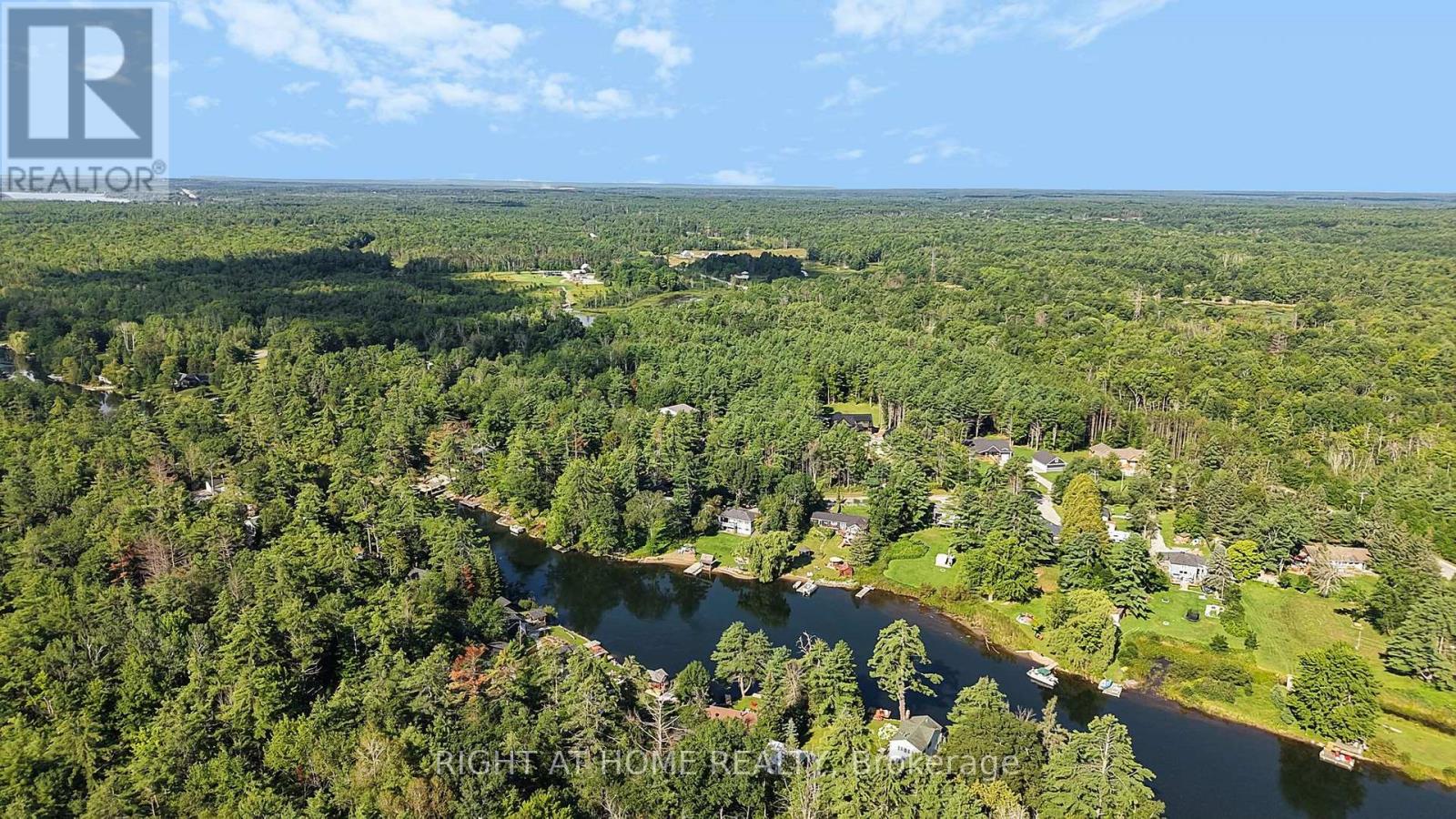 8168 LAIDLAW AVENUE - Image 32