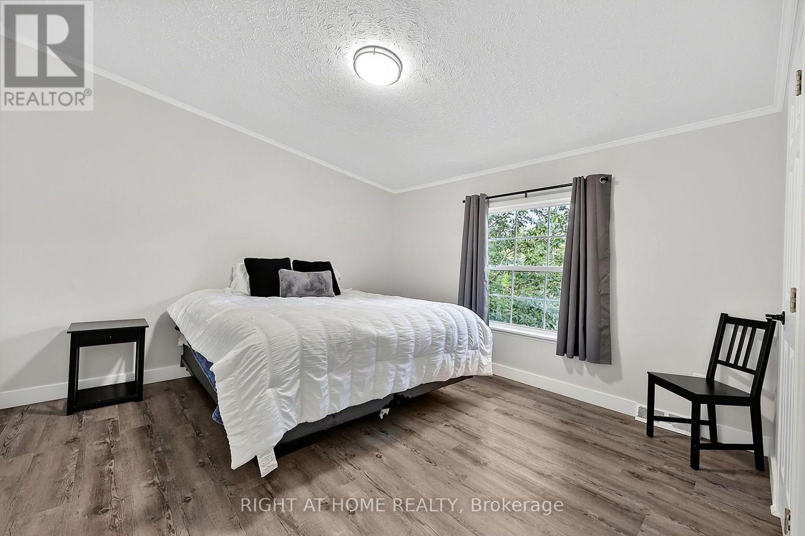 8168 LAIDLAW AVENUE - Image 14