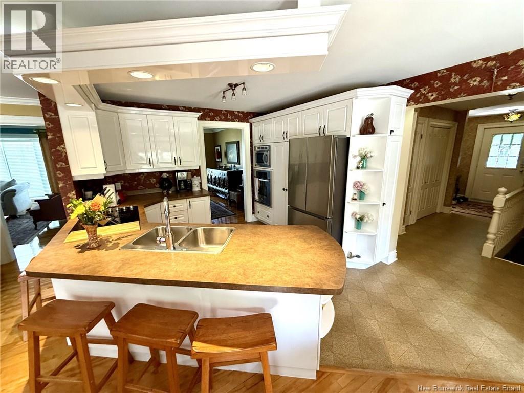 728 Boul. St-Pierre Ouest - Image 21
