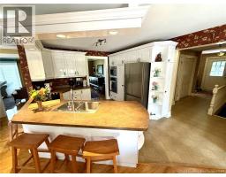 728 Boul. St-pierre Ouest, Caraquet, NB E1W1A1 Photo 21