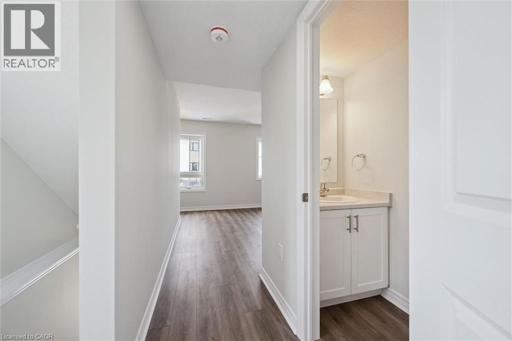 #1 465 W GARAFRAXA Street W - 19