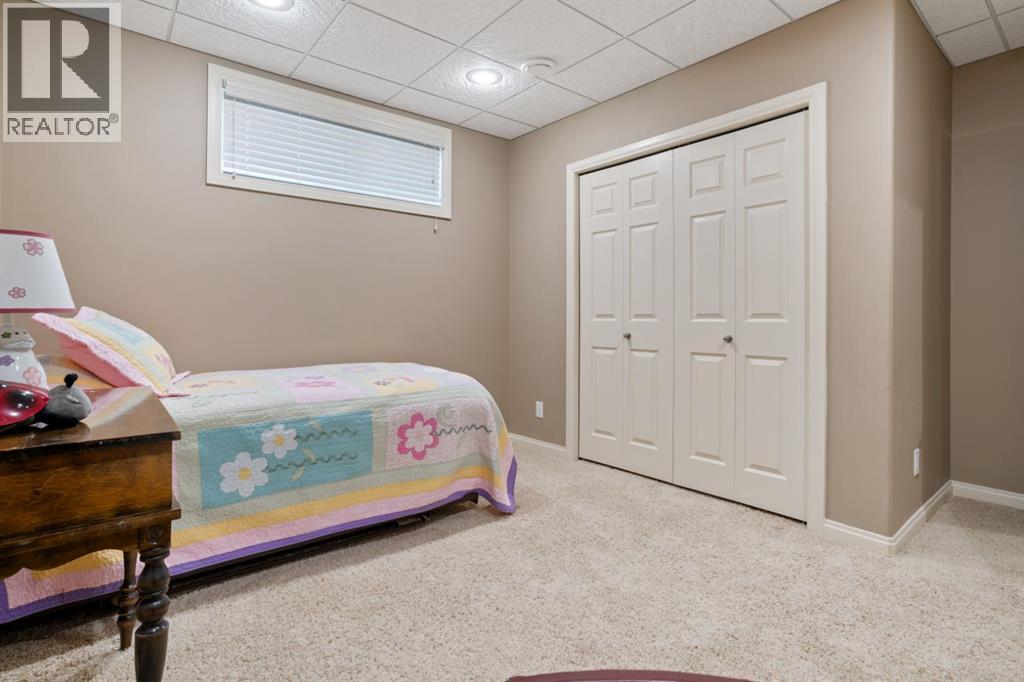 3804 69A Street Close - 35