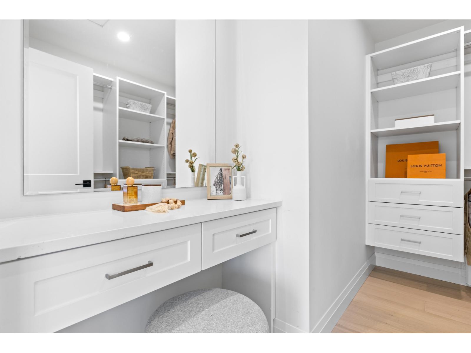 101 1948 143 STREET, Surrey