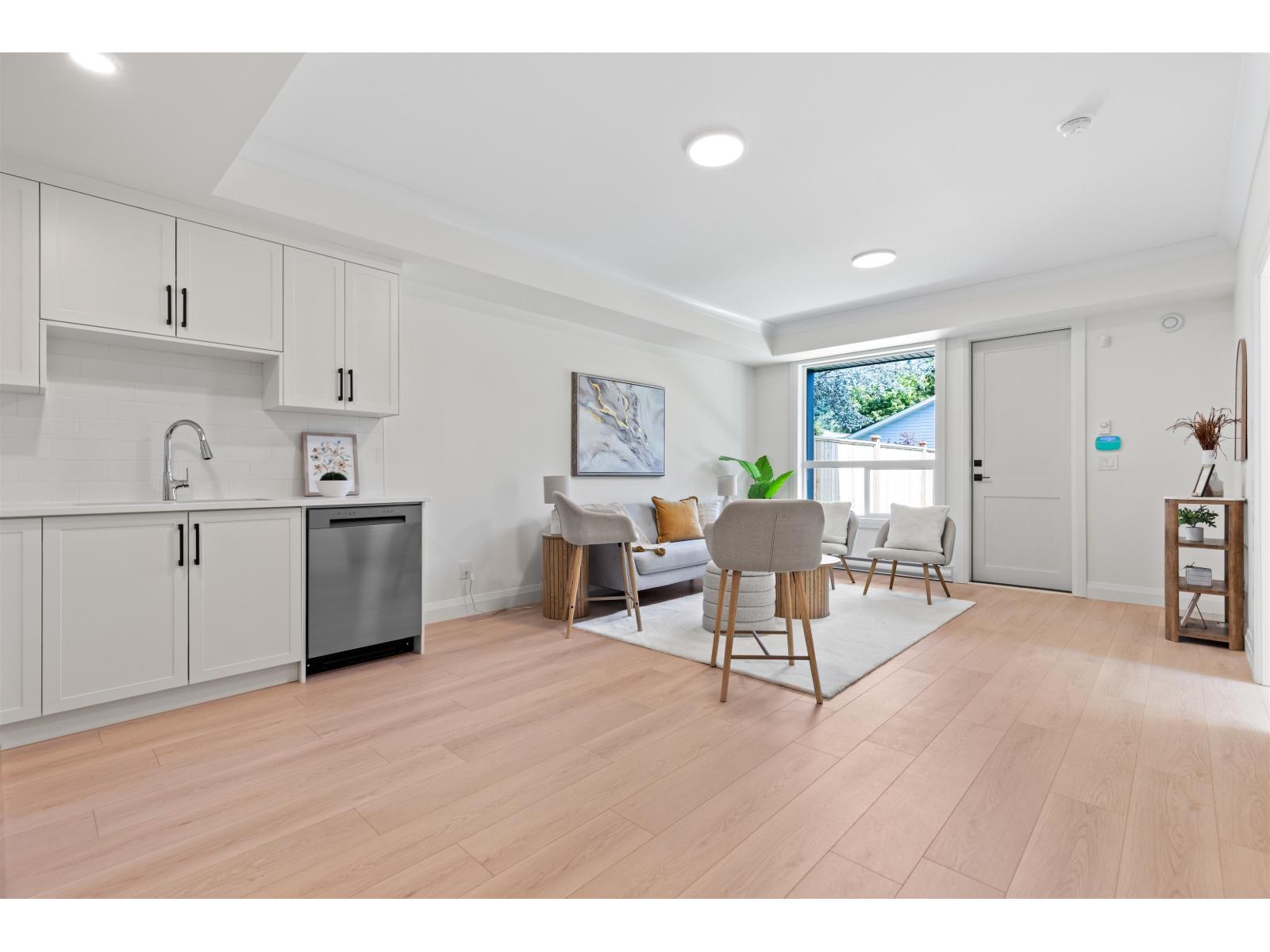 101 1948 143 STREET, Surrey