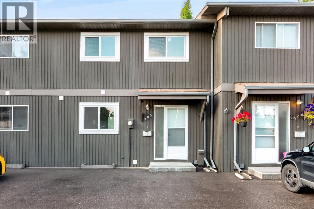 #905 5340 17 Avenue SW - 1