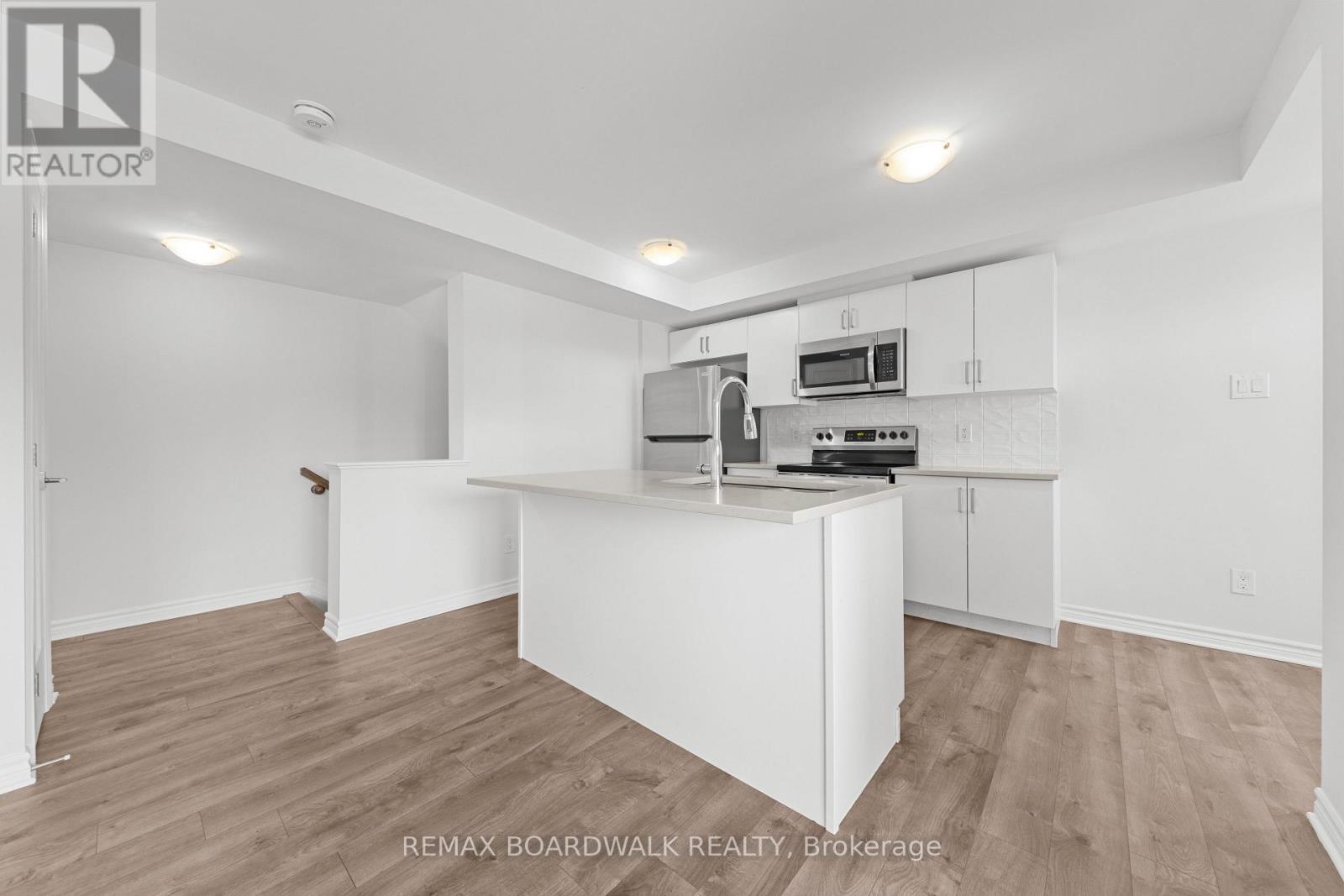 2 Bed, 2 Bath House for Rent in Ottawa – 29 – 780A MARCH ROAD, Ottawa – MLS# X13678376 - Image 8