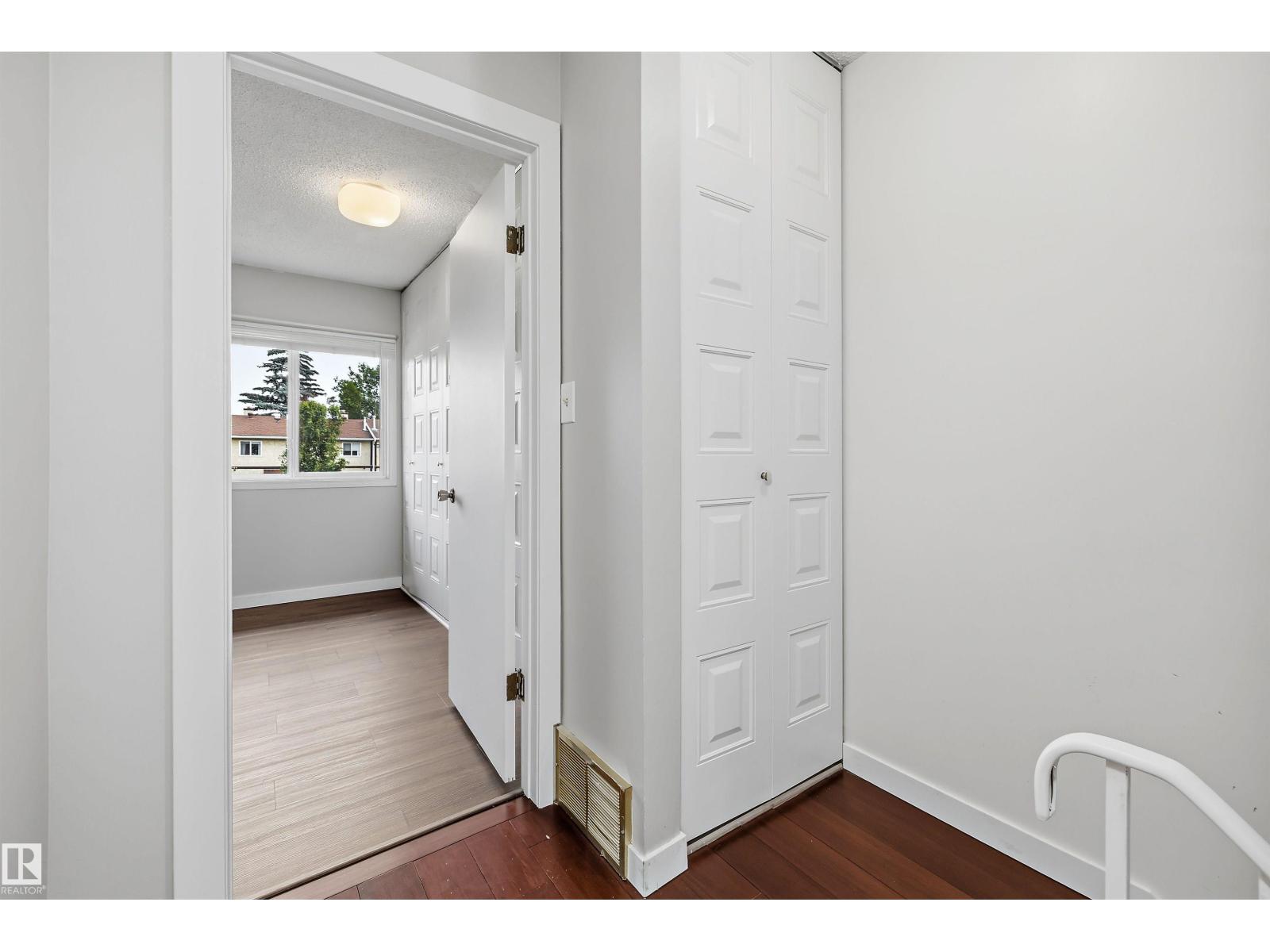 112 TUDOR Lane NW - Photo 17