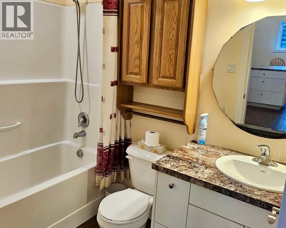 7025 ELEFSON ROAD - Image 32