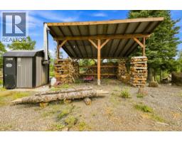 7025 Elefson Road, 100 Mile House, BC V0K2E2 Photo 37