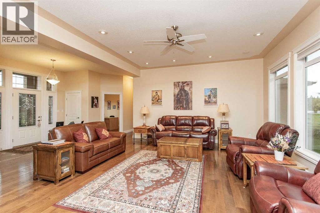 261066 Township Road 422 - Photo 8