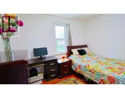 14 North Bonnington Avenue, Toronto, ON M1K1X2 Photo 11