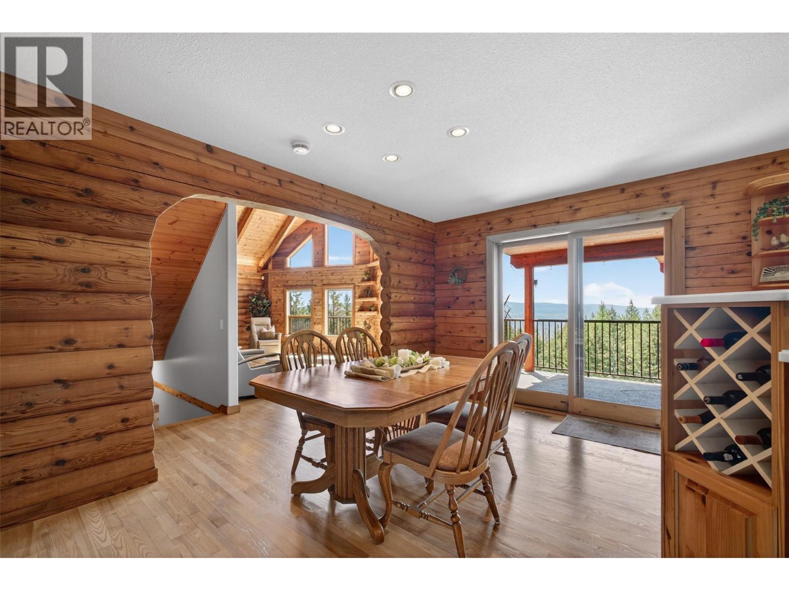 7319 Trapper Court, Kelowna