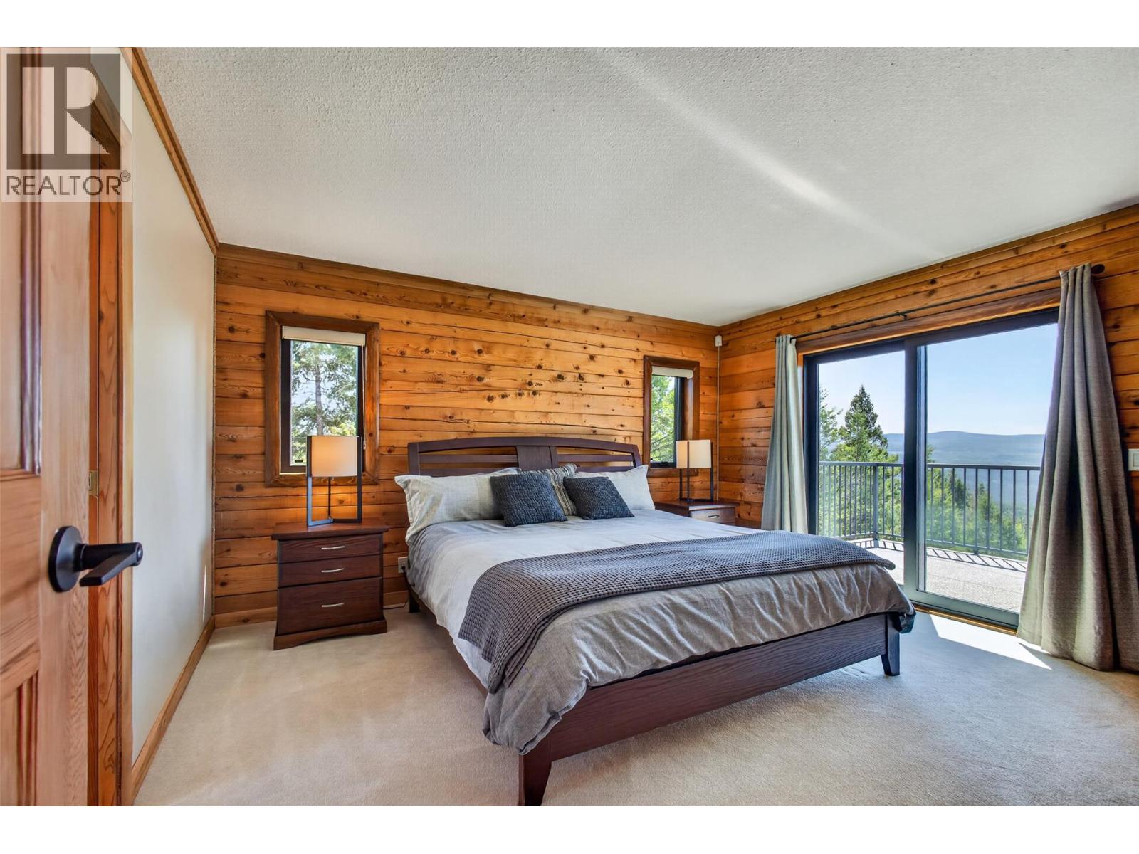 7319 Trapper Court, Kelowna