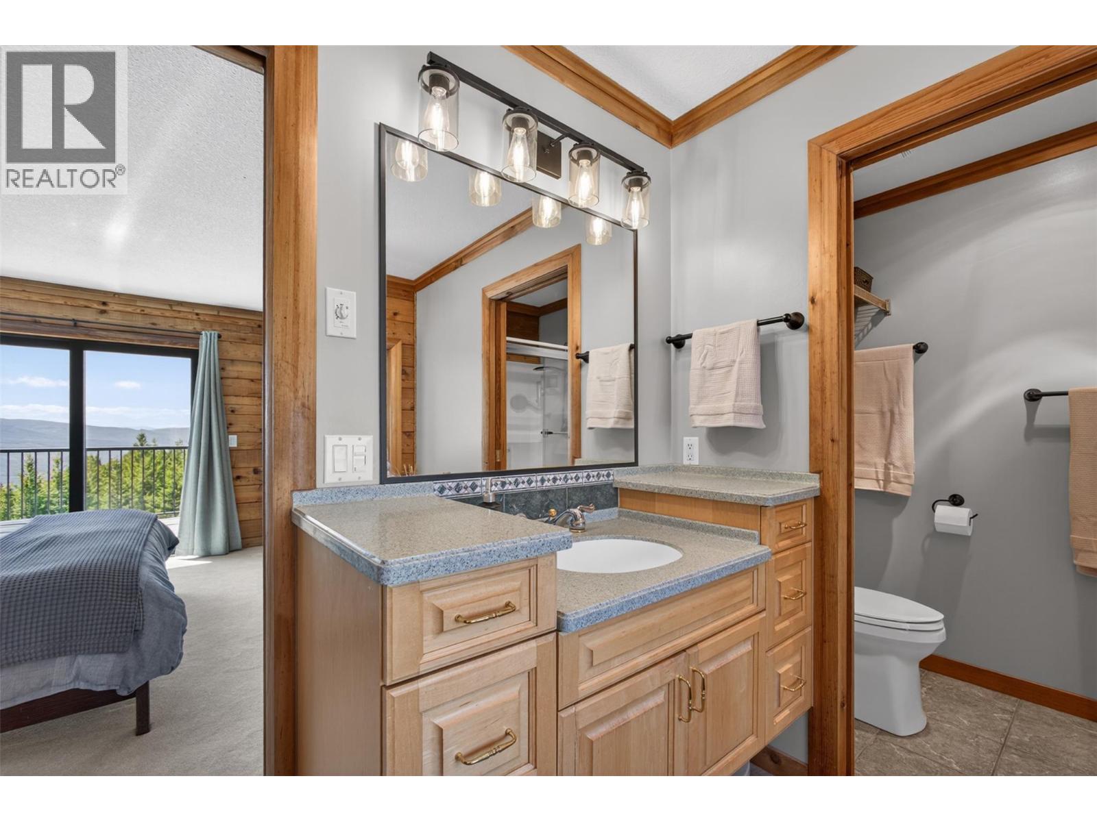 7319 Trapper Court, Kelowna