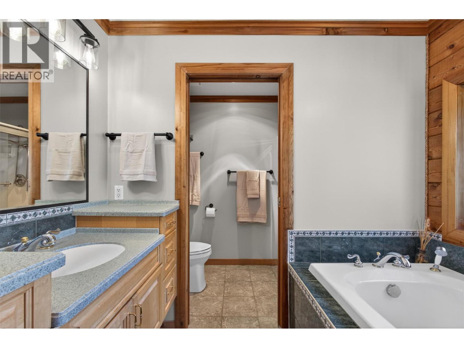 7319 Trapper Court, Kelowna