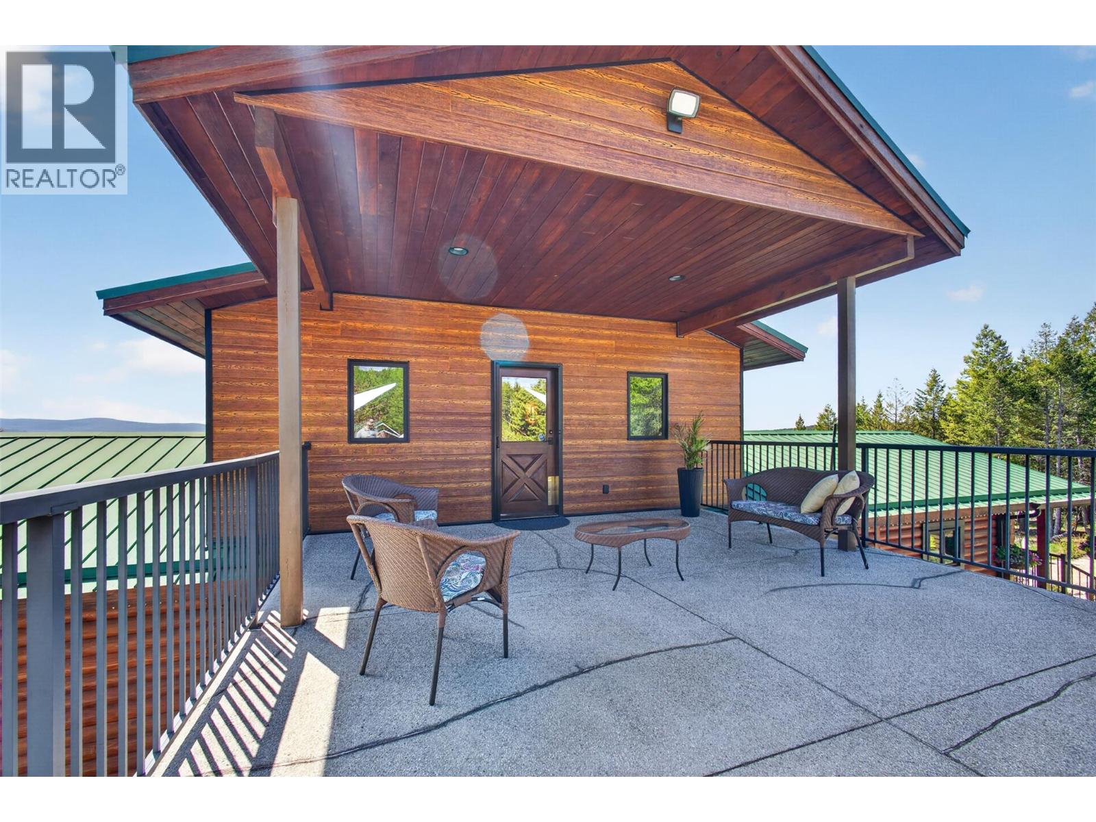 7319 Trapper Court, Kelowna