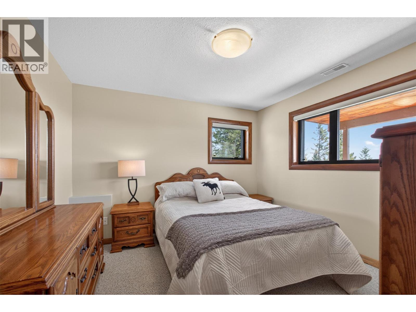 7319 Trapper Court, Kelowna