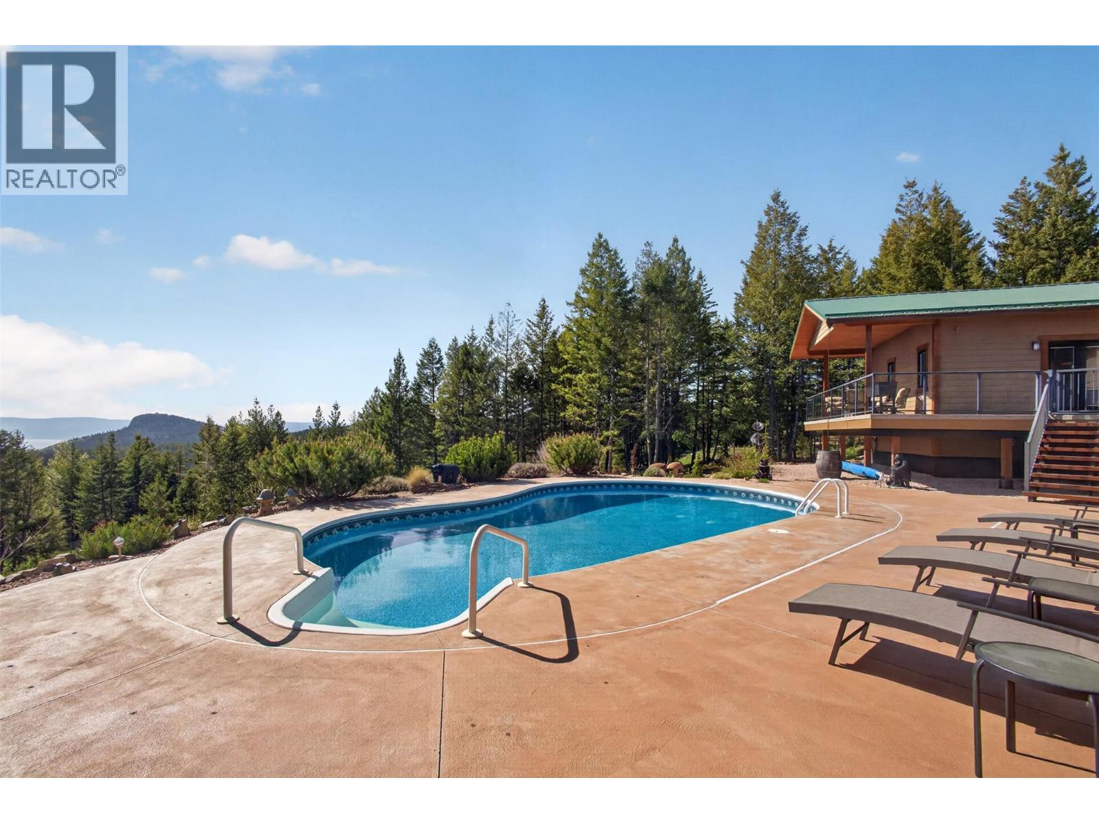 7319 Trapper Court, Kelowna
