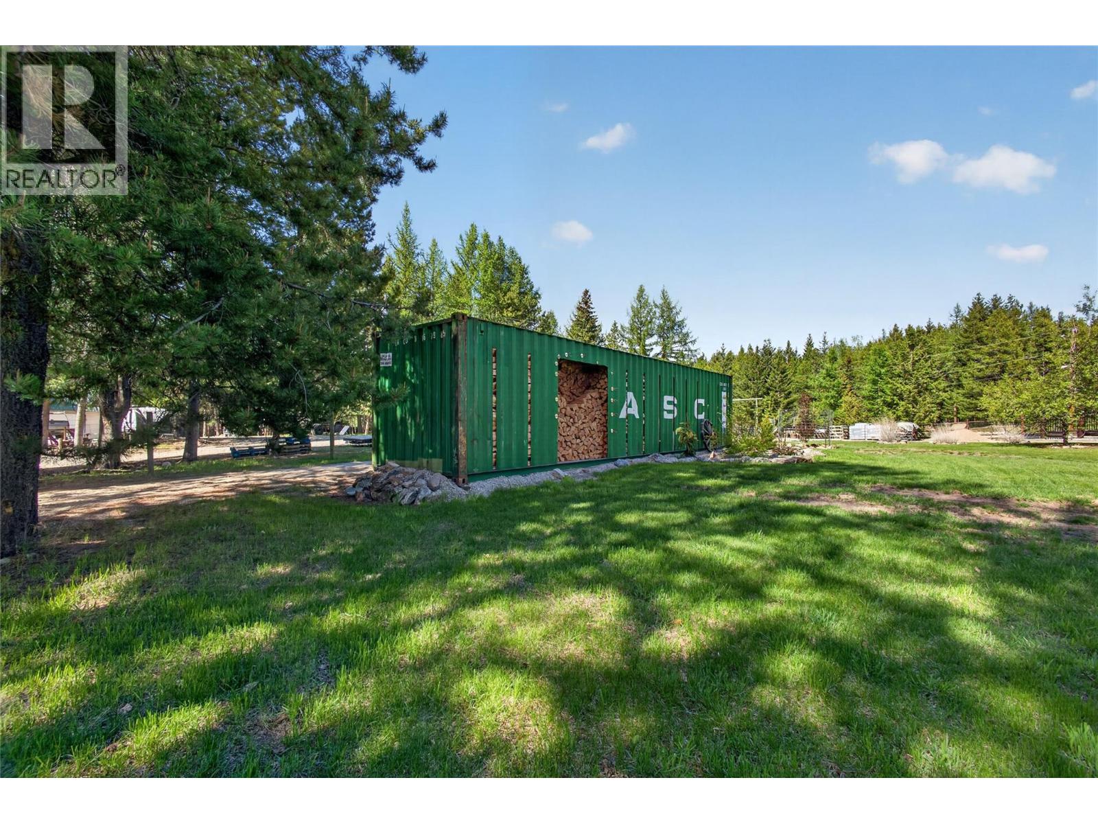 7319 Trapper Court, Kelowna