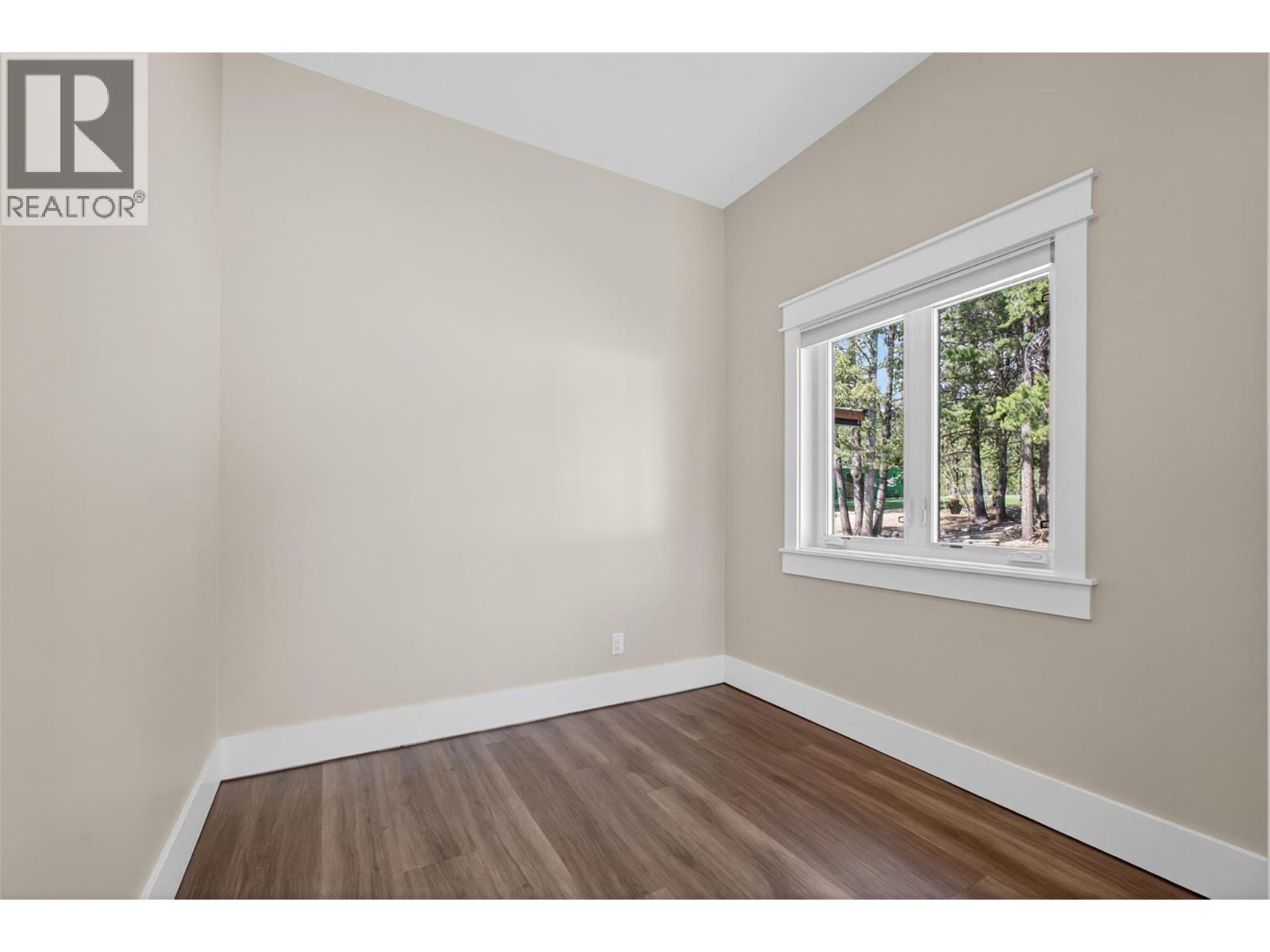 7319 Trapper Court, Kelowna