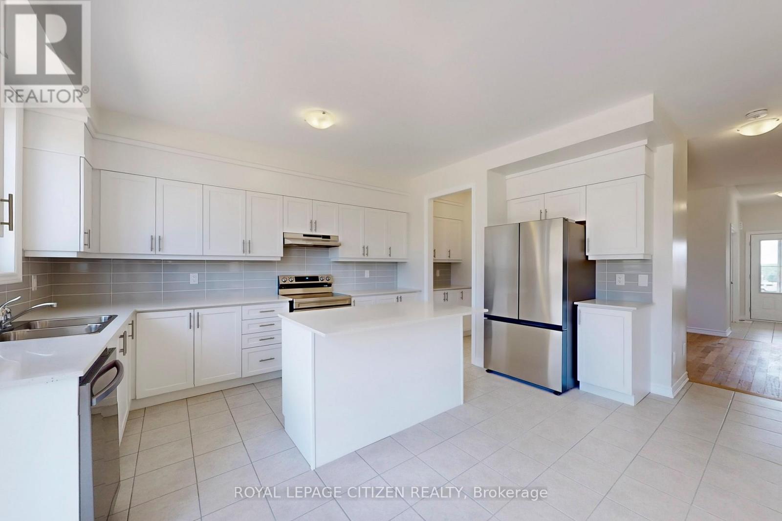 87 LAWRENCE D. PRIDHAM AVENUE - Image 14