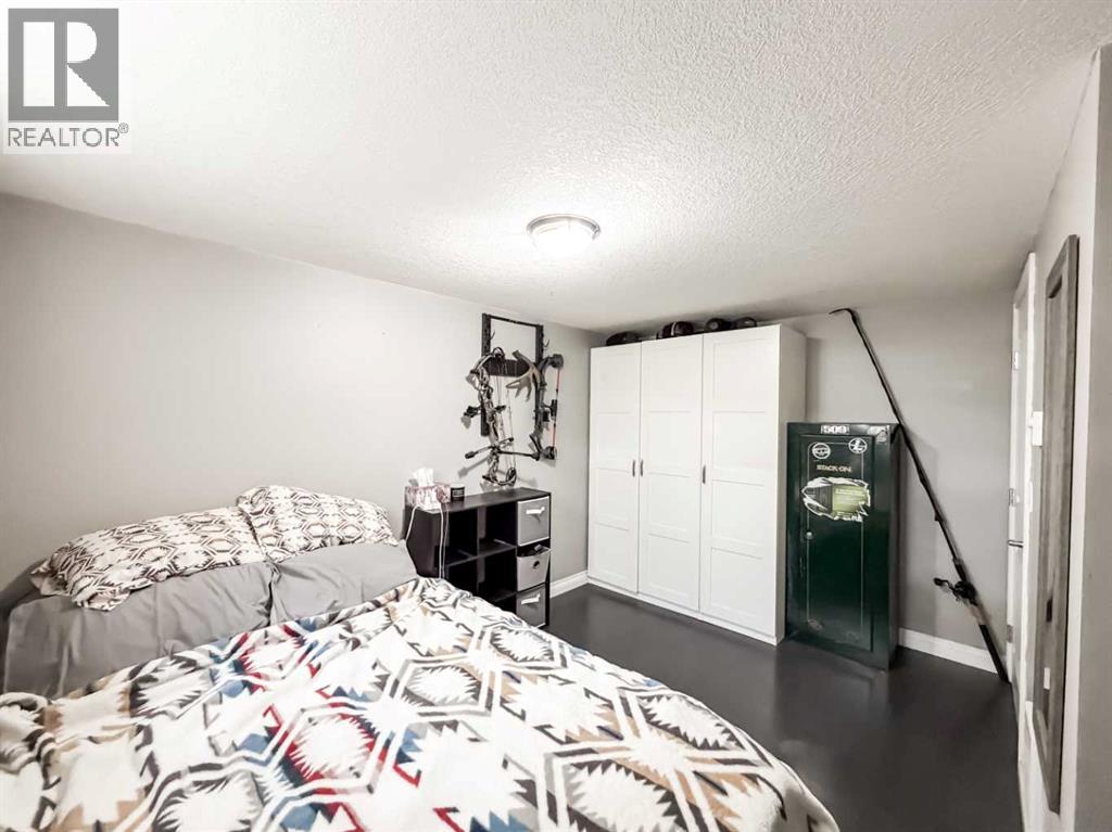 10761 74 Avenue - Photo 28