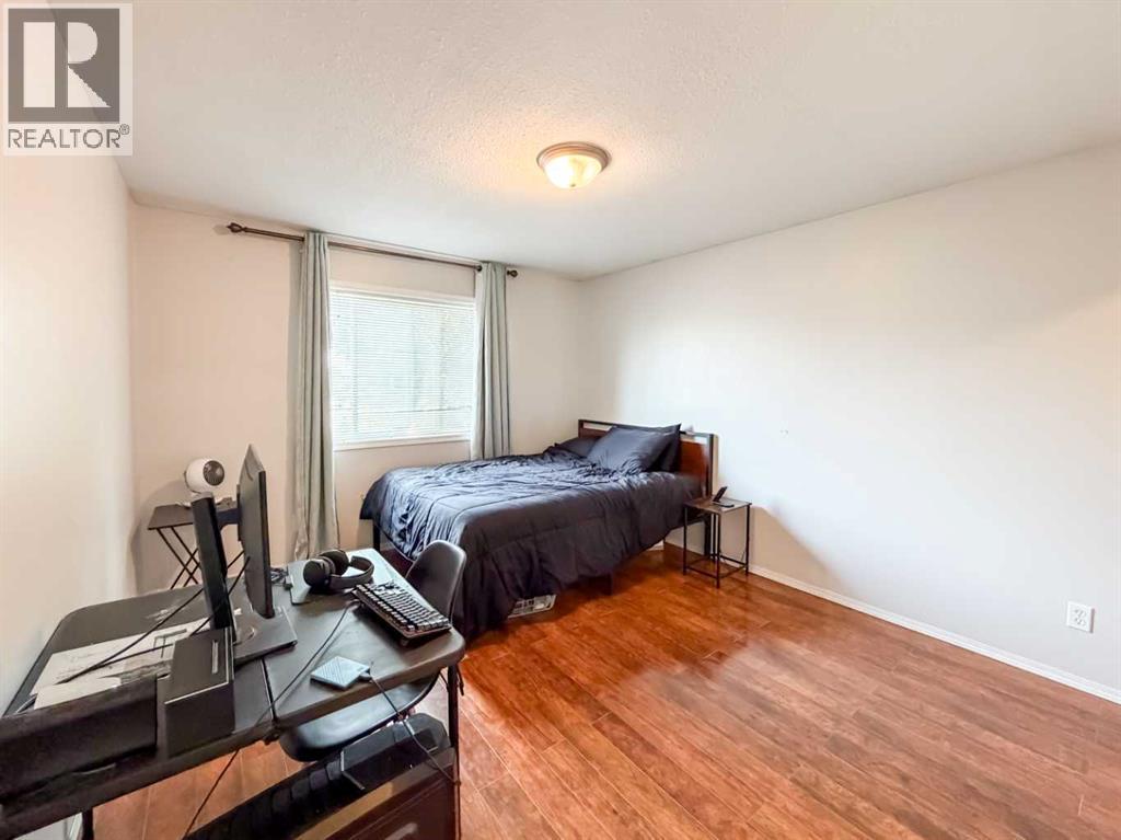 10761 74 Avenue - Photo 11