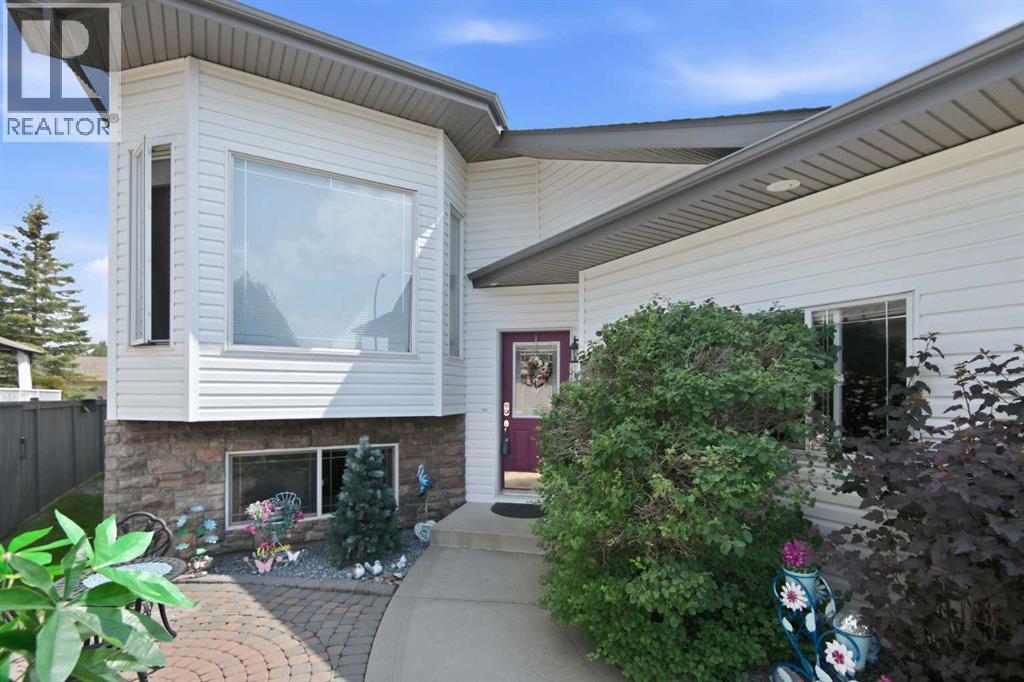 98 Duval Crescent