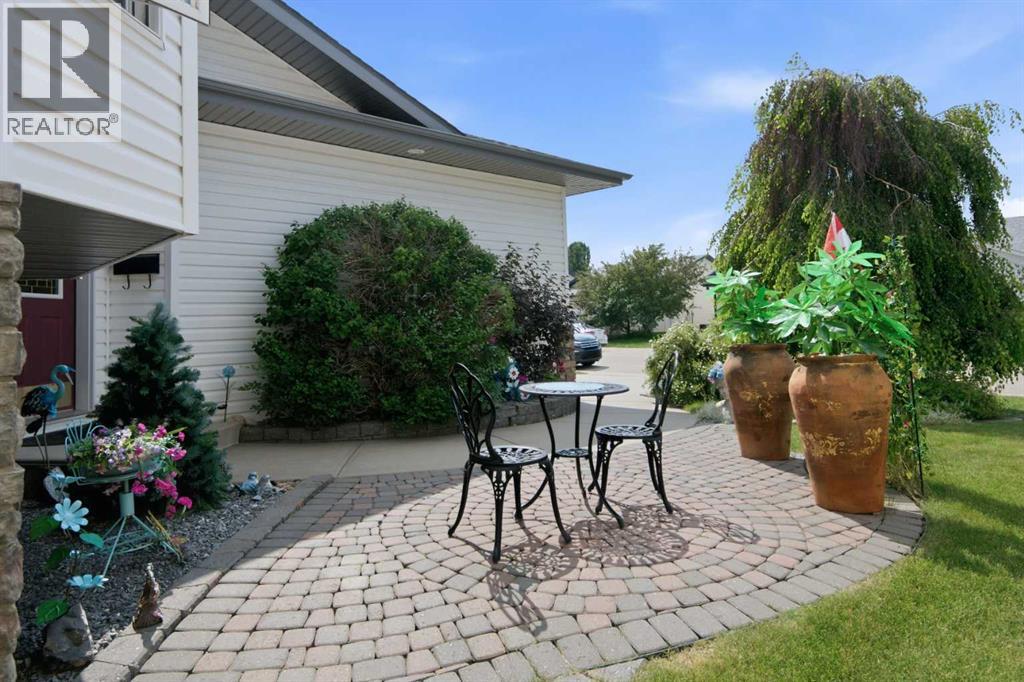 98 Duval Crescent