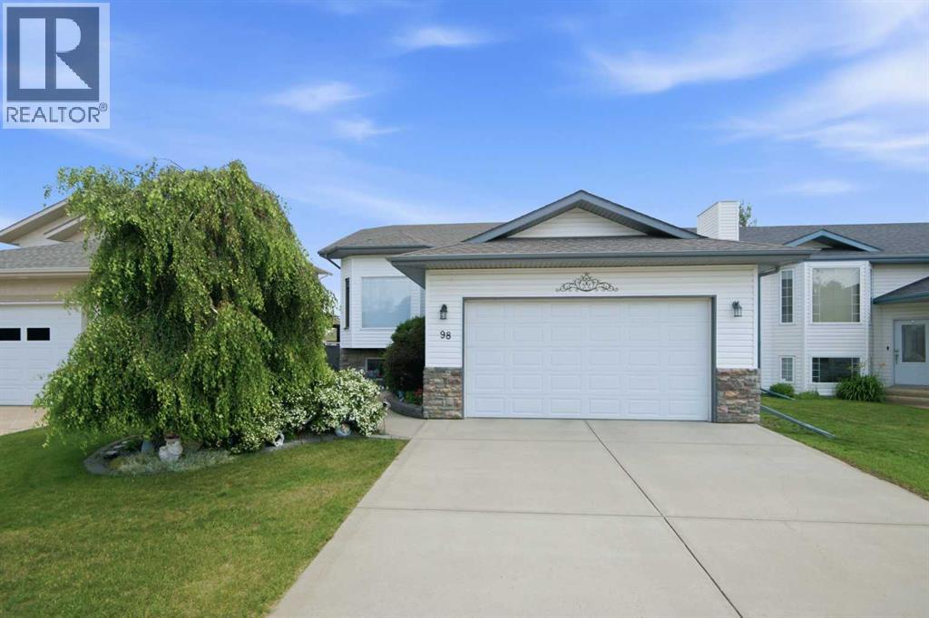 Property for sale at 98 Duval Crescent