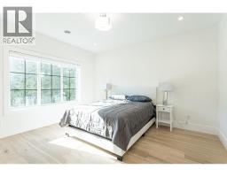 8267 Government Road, Burnaby, BC V5A2E4 Photo 20