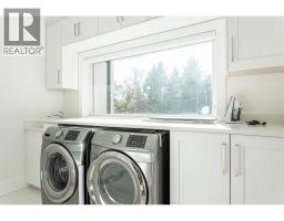 8267 Government Road, Burnaby, BC V5A2E4 Photo 21