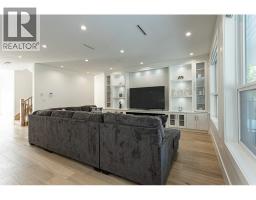8267 Government Road, Burnaby, BC V5A2E4 Photo 11