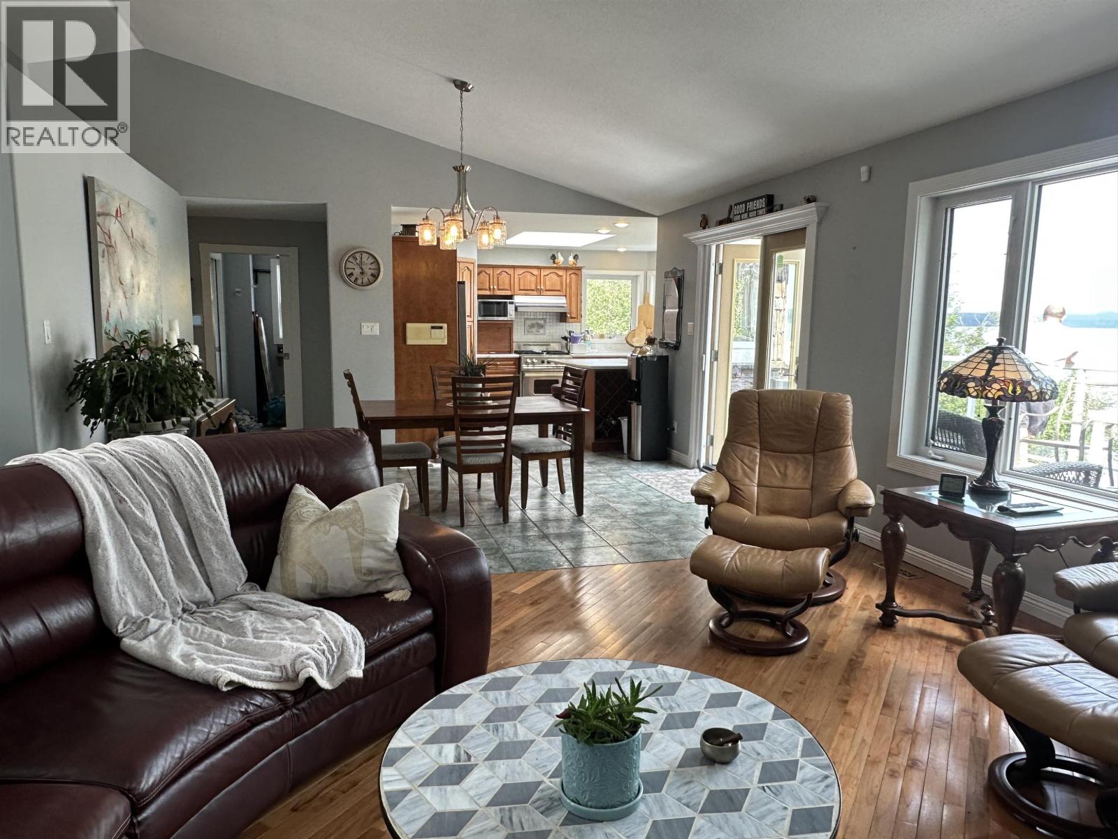 13345 CHARLIE LAKE CRESCENT - 8