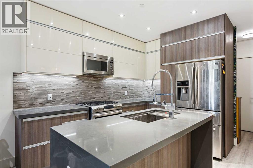 108 13 Avenue Northeast - Photo 5