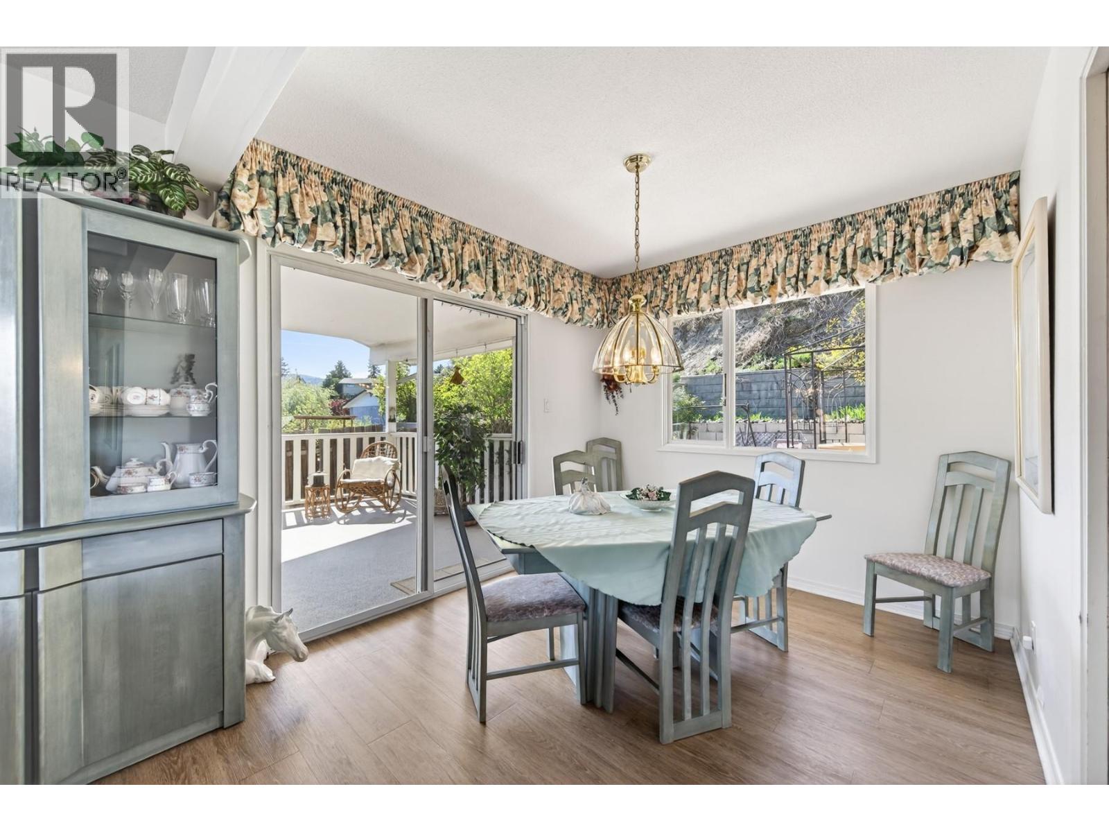 229 Greenstone Drive - 12