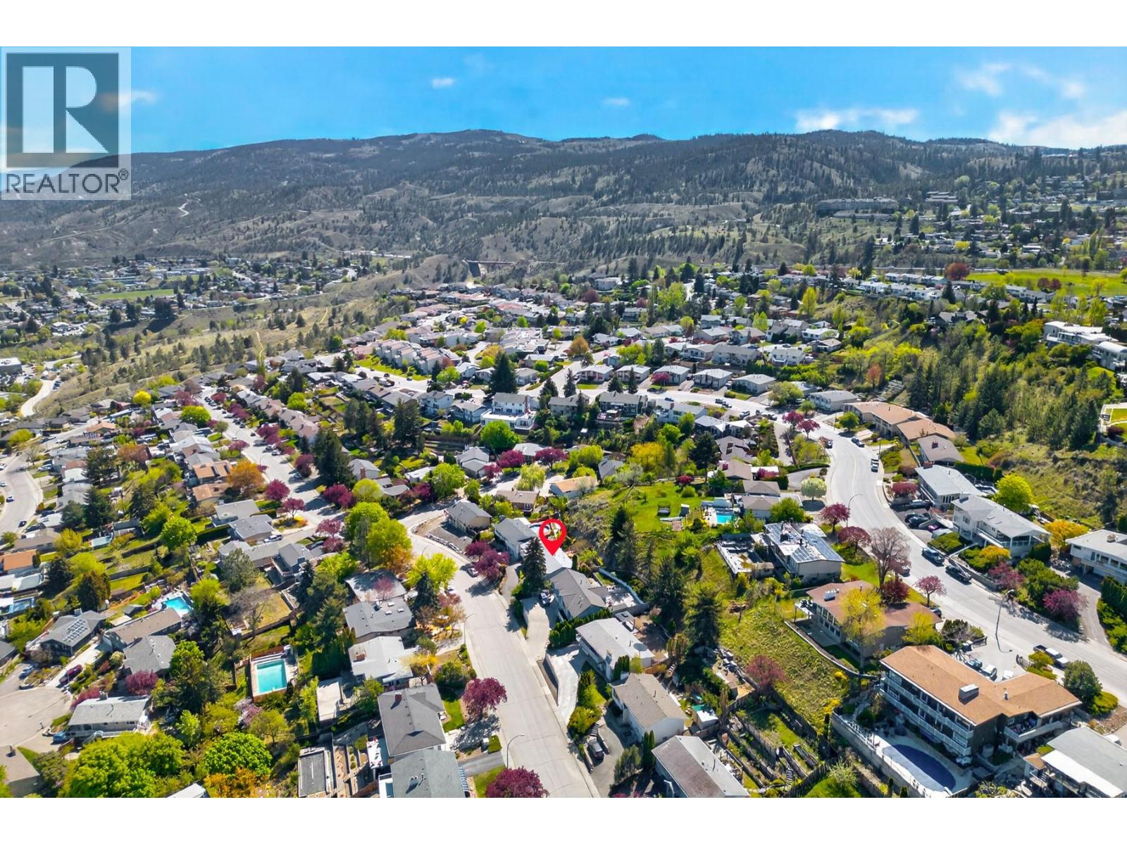 229 Greenstone Drive - 65