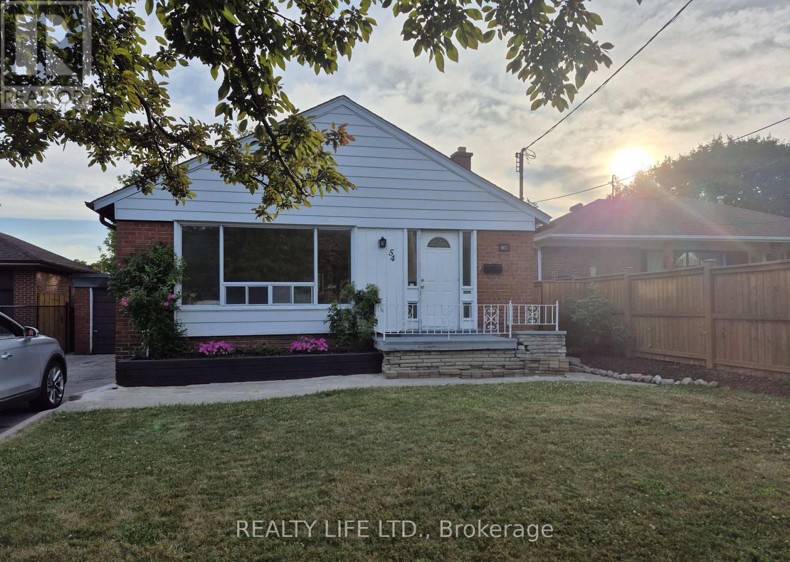 Property for sale at 54 GARSIDE CRESCENT