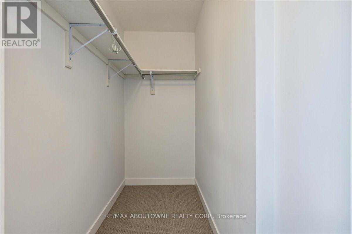 #31 590 NORTH SERVICE ROAD - Image 38