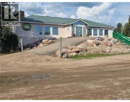 721 Aqualane Avenue, Aquadeo, SK S0M1X0 Photo 8