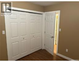 Family room - Maurer Acreage, Weyburn Rm No  67, SK S4H2J9 Photo 14