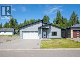 Living room of 116 960 NORTH NECHAKO ROAD · Prince George, BC