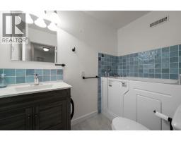 6210 53 Avenue, Camrose, AB T4V4H4 Photo 24