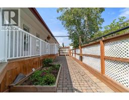6210 53 Avenue, Camrose, AB T4V4H4 Photo 41