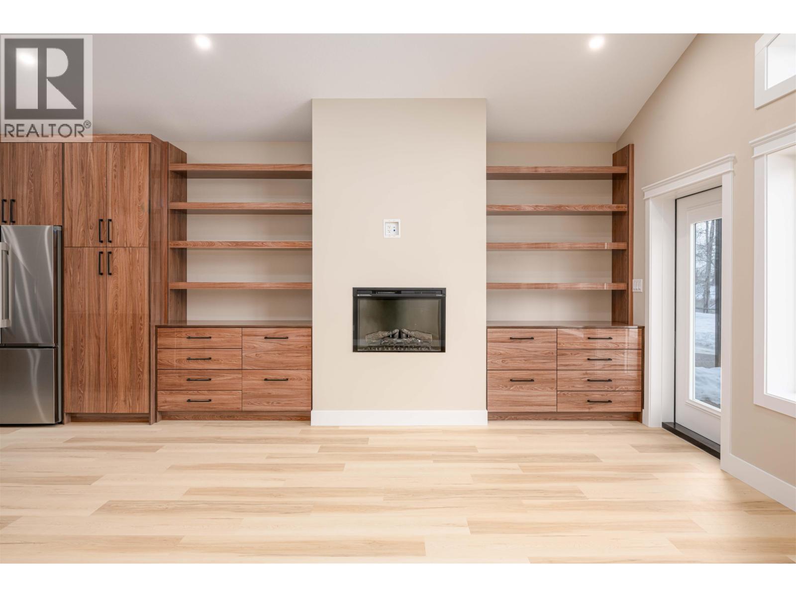 Photo 17 of 36 — 117 960 NORTH NECHAKO ROAD · Prince George, BC