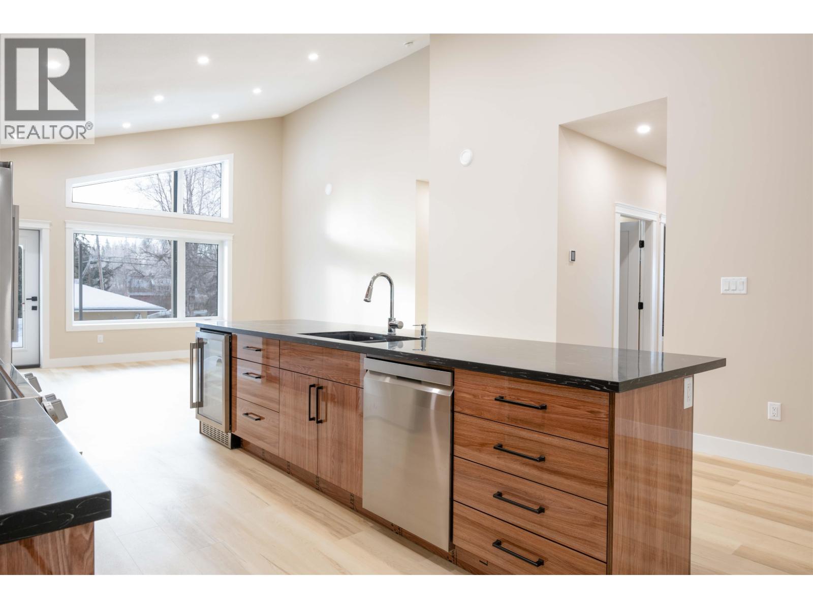 Photo 14 of 36 — 117 960 NORTH NECHAKO ROAD · Prince George, BC