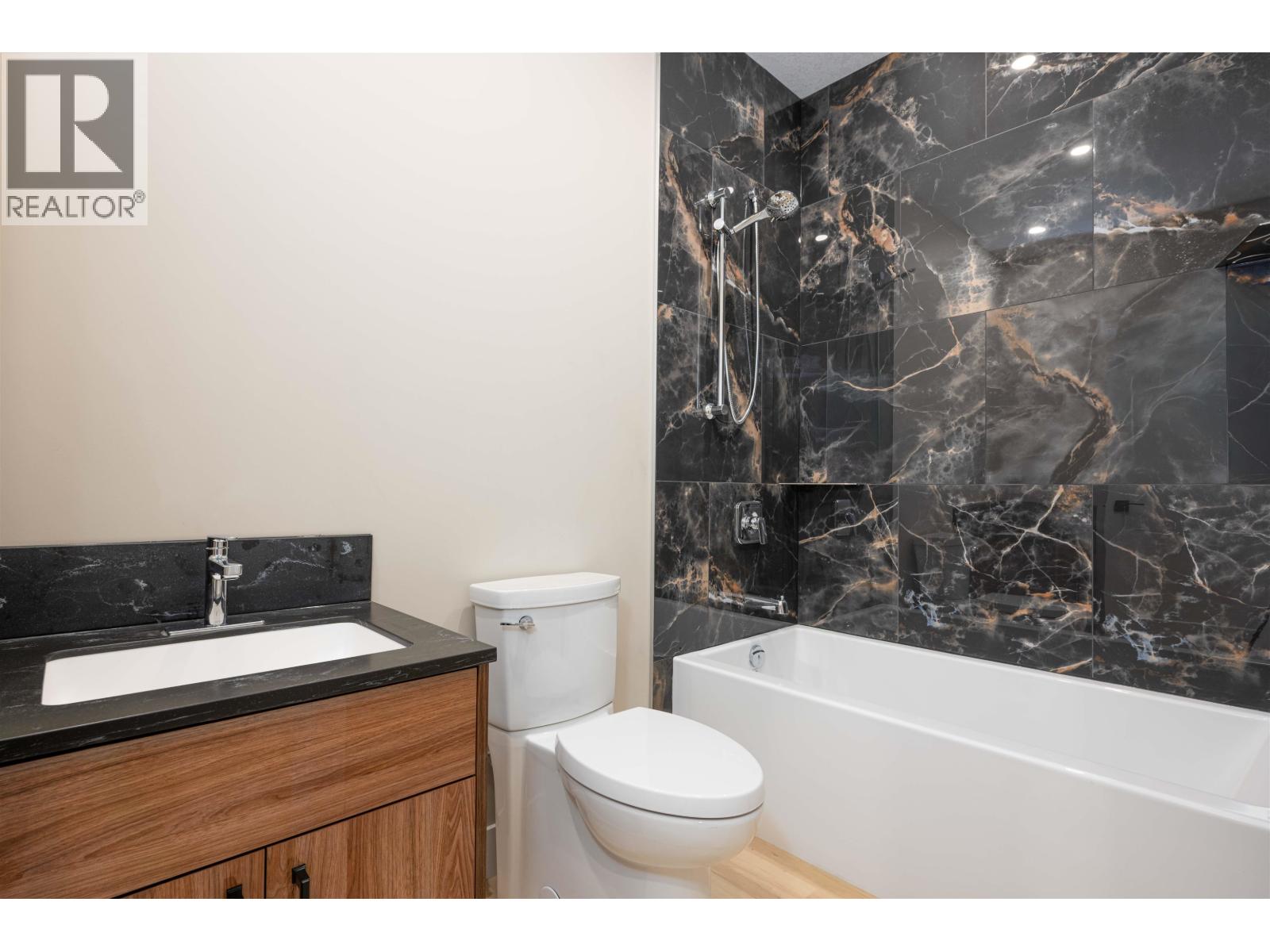 Photo 20 of 36 — 117 960 NORTH NECHAKO ROAD · Prince George, BC