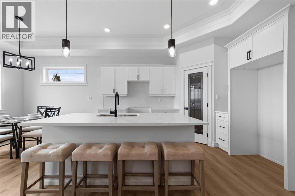 5737 55 Avenue - Photo 9