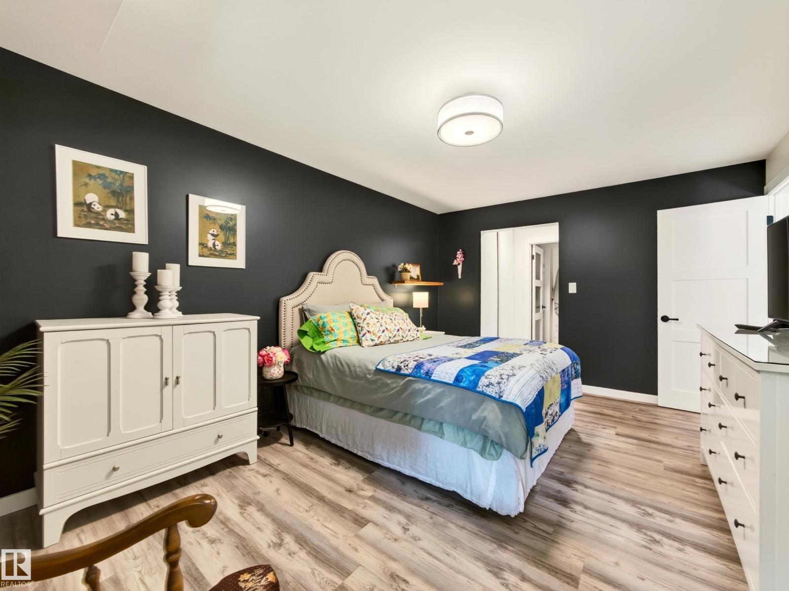 211 9003 106A Avenue NW - Photo 38