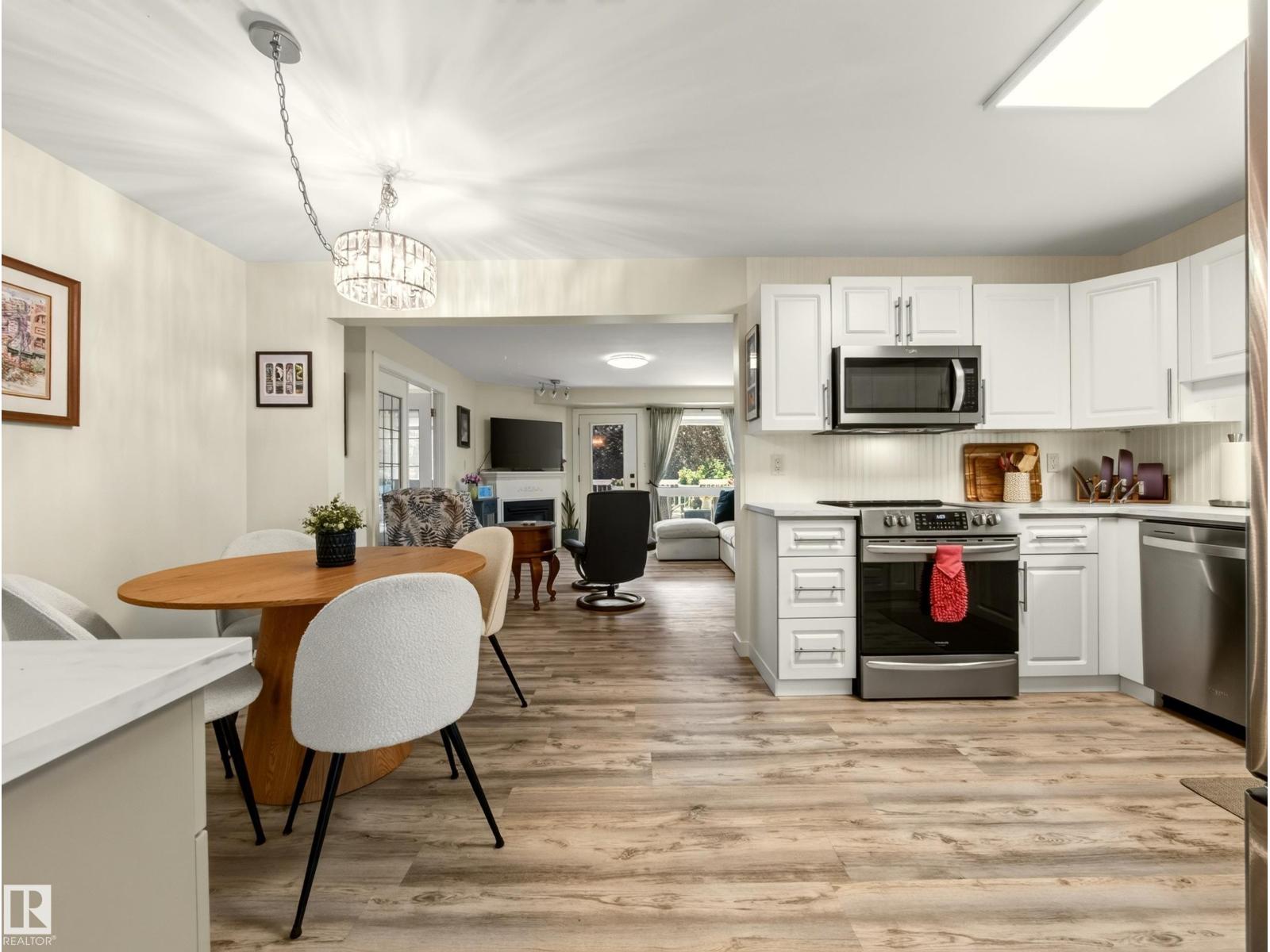 211 9003 106A Avenue NW - Photo 8